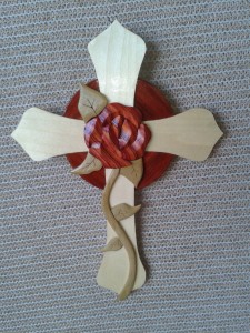 Cross-Wood-Art